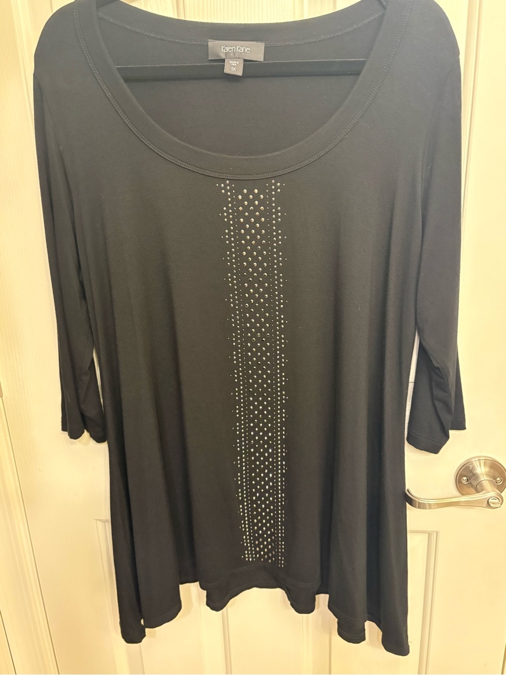 1X- Karen Kane Black Scoop Neck Tunic with Stud Detail